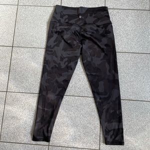 Lululemon Camo Align Crop